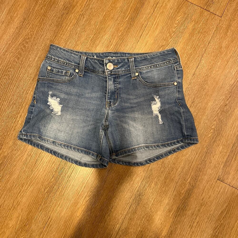 Women’s jeans, short size 5 low rise